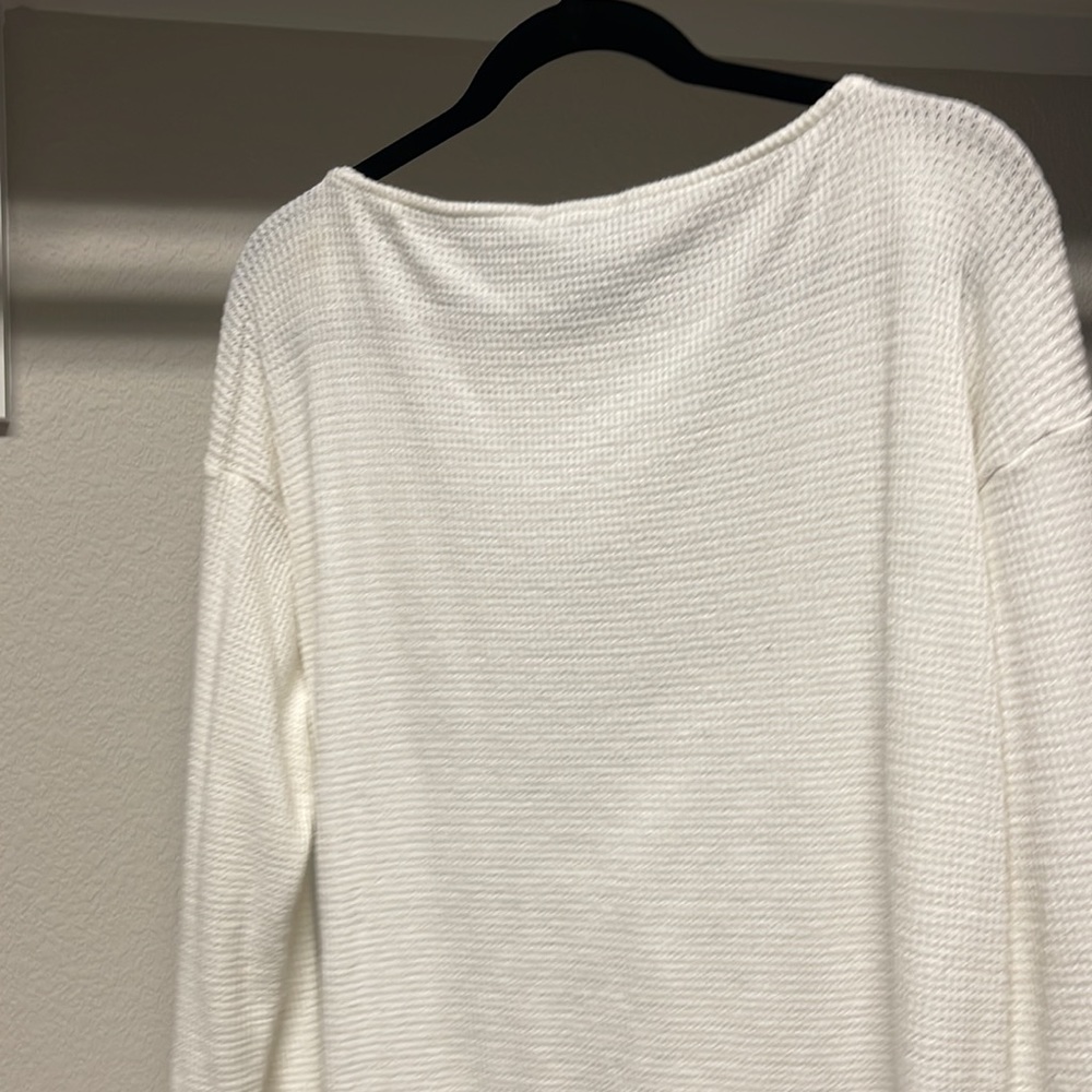 Sweater - Picture 3 of 3